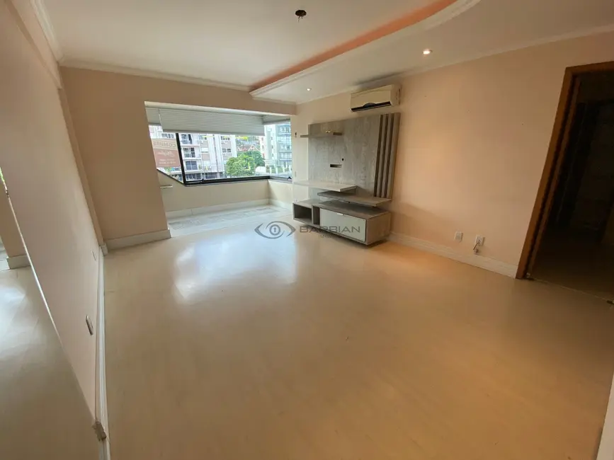 Foto 2 de Apartamento com 3 quartos à venda, 96m2 em Centro, Santa Cruz Do Sul - RS