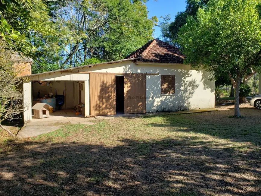 Foto 17 de Chácara com 3 quartos à venda, 200m2 em Santa Cruz Do Sul - RS