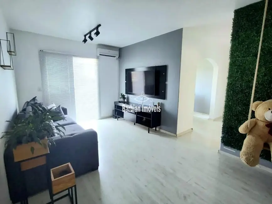 Foto 1 de Apartamento com 3 quartos à venda, 69m2 em Schulz, Santa Cruz Do Sul - RS