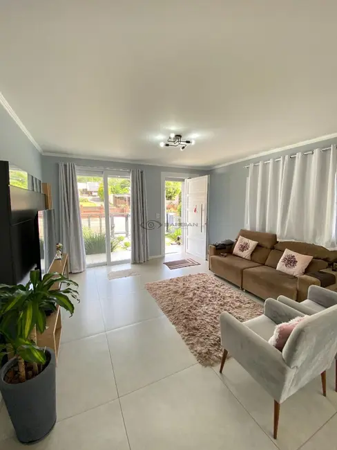 Foto 2 de Casa com 3 quartos à venda, 235m2 em Jardim Europa, Santa Cruz Do Sul - RS