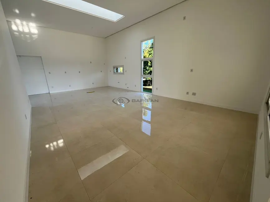 Foto 3 de Casa com 3 quartos à venda, 187m2 em Country, Santa Cruz Do Sul - RS