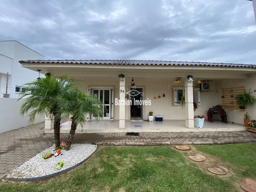 Foto 2 de Casa com 3 quartos à venda, 194m2 em Arroio Grande, Santa Cruz Do Sul - RS