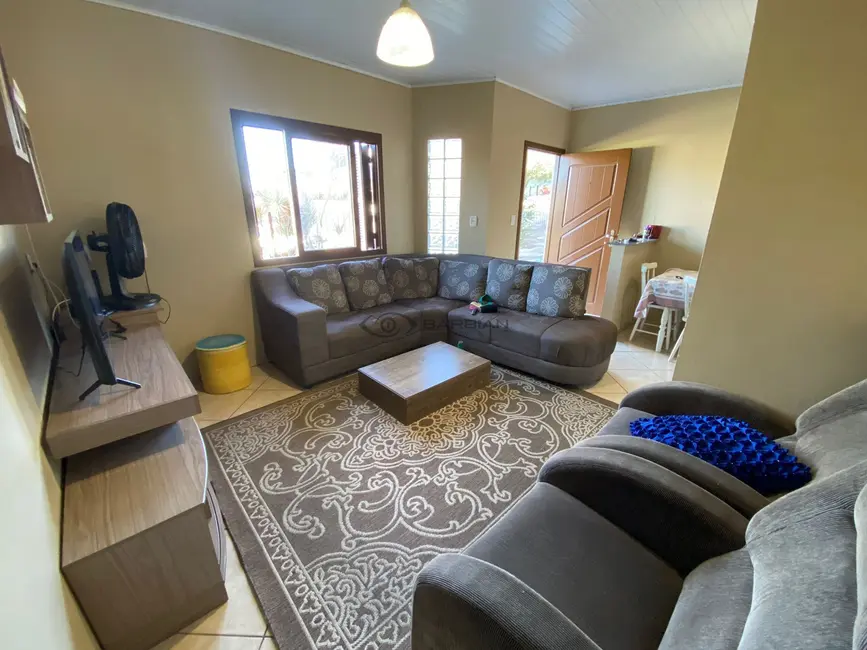 Casa com 2 quartos à venda, 104m2 em Ana Nery, Santa Cruz Do Sul - RS - imagem 5 Foto 5 de Casa com 2 quartos à venda, 104m2 em Ana Nery, Santa Cruz Do Sul - RS