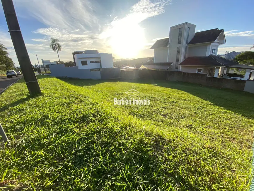 Foto 1 de Terreno / Lote à venda, 519m2 em Country, Santa Cruz Do Sul - RS