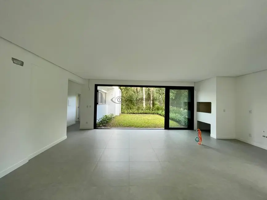 Casa com 3 quartos à venda, 193m2 em Country, Santa Cruz Do Sul - RS - imagem 7 Foto 7 de Casa com 3 quartos à venda, 193m2 em Country, Santa Cruz Do Sul - RS