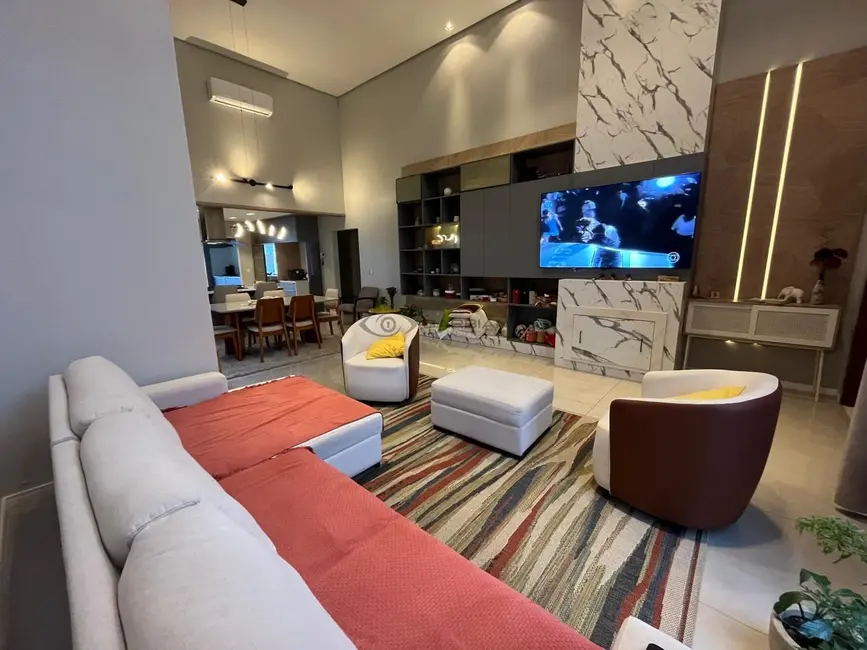 Foto 2 de Casa com 4 quartos à venda, 228m2 em Santo Inácio, Santa Cruz Do Sul - RS