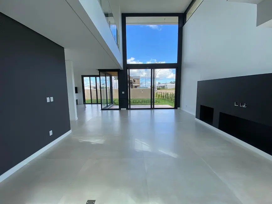 Foto 4 de Casa com 3 quartos à venda, 228m2 em Country, Santa Cruz Do Sul - RS