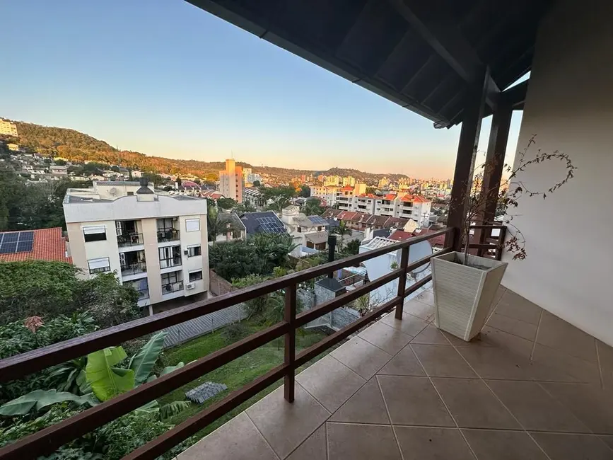 Casa com 3 quartos à venda, 163m2 em Santo Inácio, Santa Cruz Do Sul - RS - imagem 7 Foto 7 de Casa com 3 quartos à venda, 163m2 em Santo Inácio, Santa Cruz Do Sul - RS