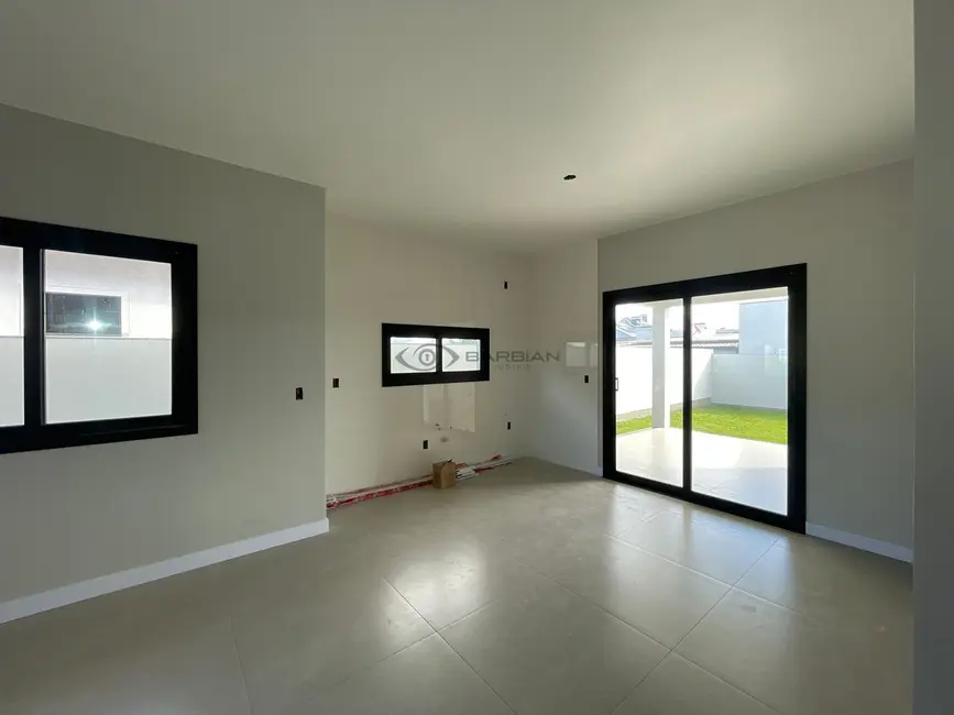 Casa com 3 quartos à venda, 137m2 em Country, Santa Cruz Do Sul - RS - imagem 4 Foto 4 de Casa com 3 quartos à venda, 137m2 em Country, Santa Cruz Do Sul - RS
