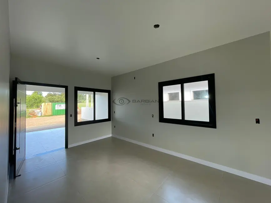 Casa com 3 quartos à venda, 137m2 em Country, Santa Cruz Do Sul - RS - imagem 3 Foto 3 de Casa com 3 quartos à venda, 137m2 em Country, Santa Cruz Do Sul - RS