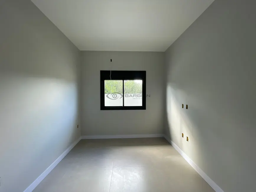 Casa com 3 quartos à venda, 137m2 em Country, Santa Cruz Do Sul - RS - imagem 5 Foto 5 de Casa com 3 quartos à venda, 137m2 em Country, Santa Cruz Do Sul - RS