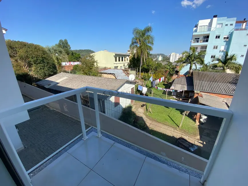 Foto 7 de Apartamento com 2 quartos à venda, 87m2 em Santo Inácio, Santa Cruz Do Sul - RS