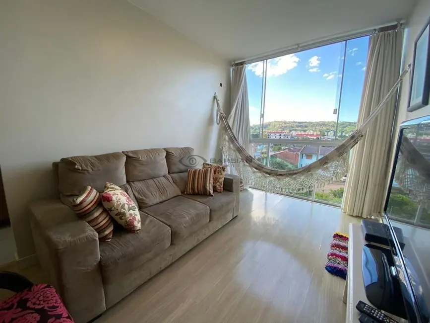Foto 4 de Apartamento com 2 quartos à venda, 66m2 em Independência, Santa Cruz Do Sul - RS