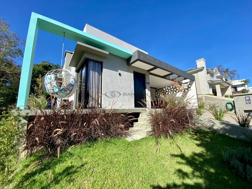 Casa com 3 quartos à venda, 182m2 em Country, Santa Cruz Do Sul - RS - imagem 1 Foto 1 de Casa com 3 quartos à venda, 182m2 em Country, Santa Cruz Do Sul - RS