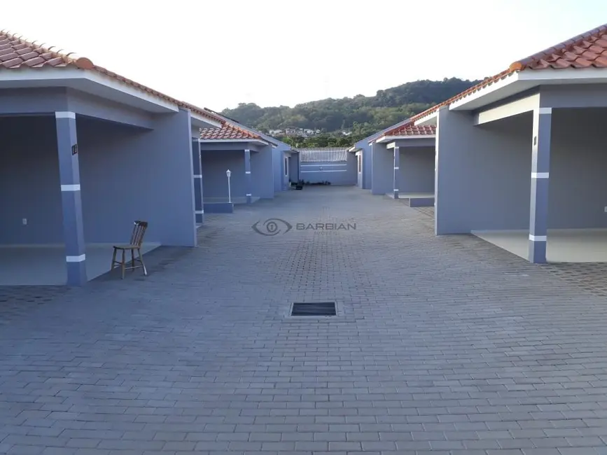 Casa com 2 quartos à venda, 73m2 em Arroio Grande, Santa Cruz Do Sul - RS - imagem 3 Foto 3 de Casa com 2 quartos à venda, 73m2 em Arroio Grande, Santa Cruz Do Sul - RS