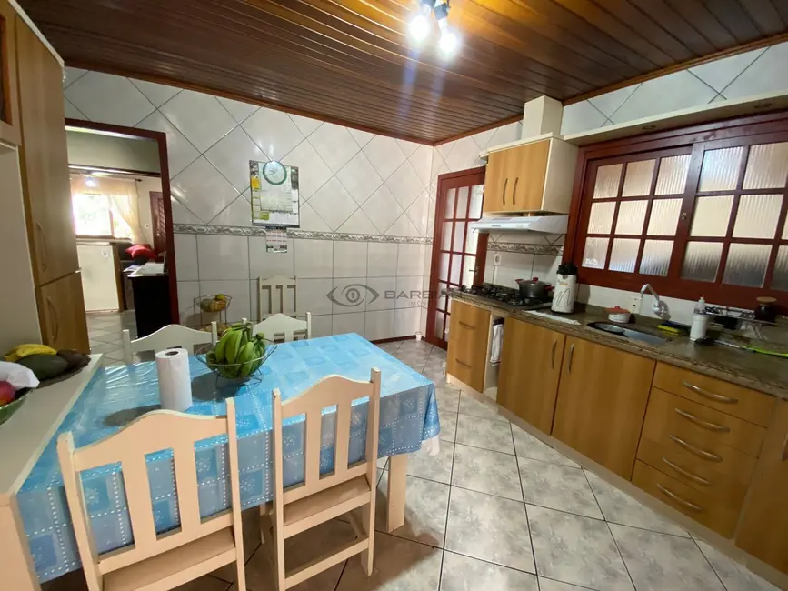 Foto 8 de Casa com 3 quartos à venda, 140m2 em Castelo Branco, Santa Cruz Do Sul - RS