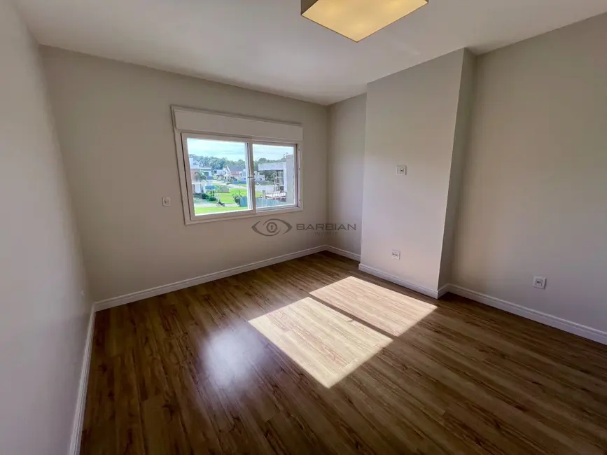Casa com 3 quartos à venda, 225m2 em Country, Santa Cruz Do Sul - RS - imagem 7 Foto 7 de Casa com 3 quartos à venda, 225m2 em Country, Santa Cruz Do Sul - RS