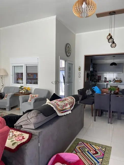 Foto 4 de Casa com 3 quartos à venda, 167m2 em Belvedere, Santa Cruz Do Sul - RS