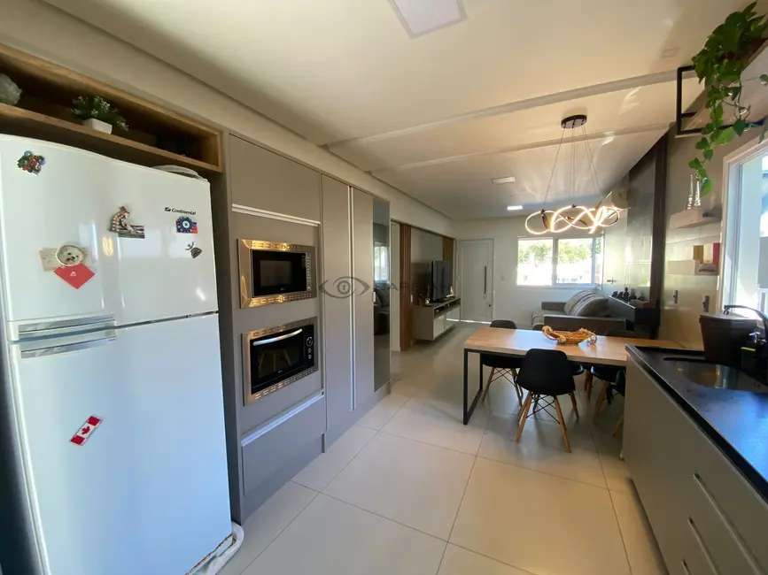 Foto 3 de Casa com 2 quartos à venda, 106m2 em Country, Santa Cruz Do Sul - RS