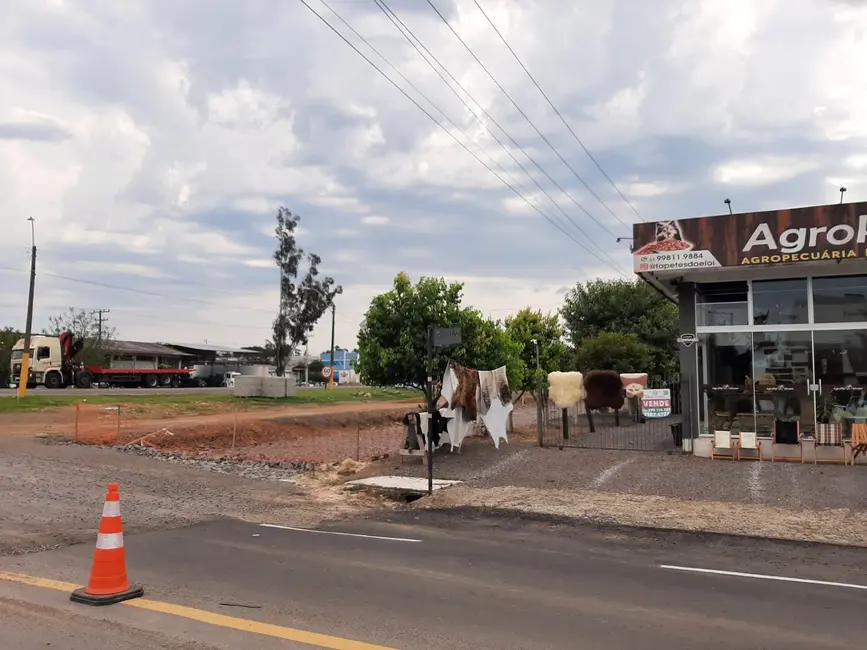 Foto 3 de Terreno / Lote à venda, 574m2 em Avenida, Santa Cruz Do Sul - RS