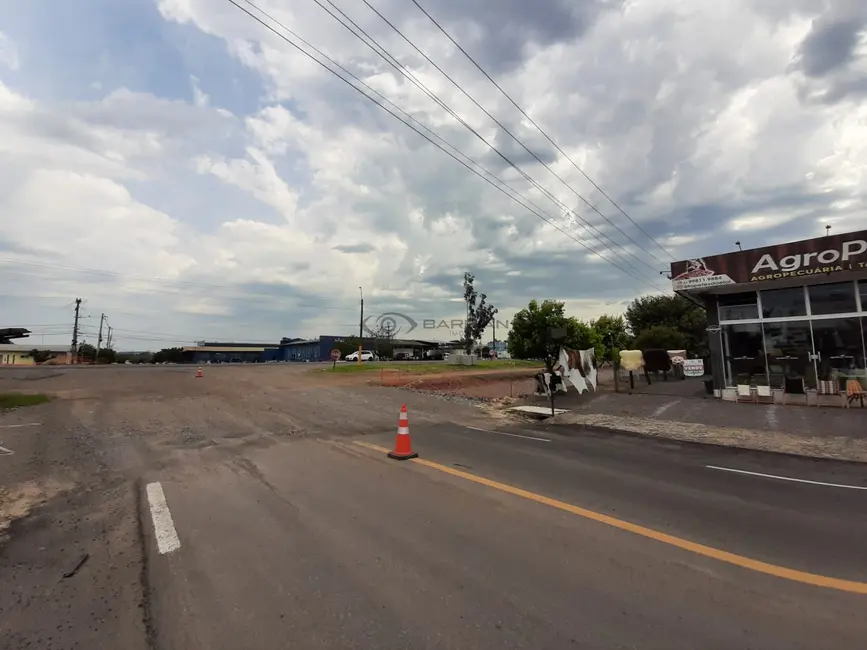 Foto 2 de Terreno / Lote à venda, 574m2 em Avenida, Santa Cruz Do Sul - RS