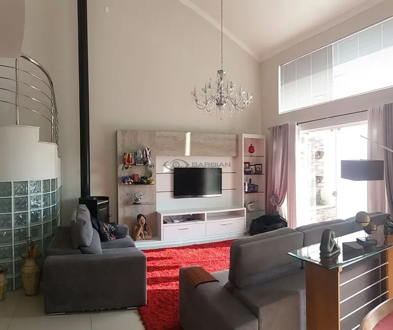 Foto 5 de Casa com 3 quartos à venda, 392m2 em Centro, Santa Cruz Do Sul - RS