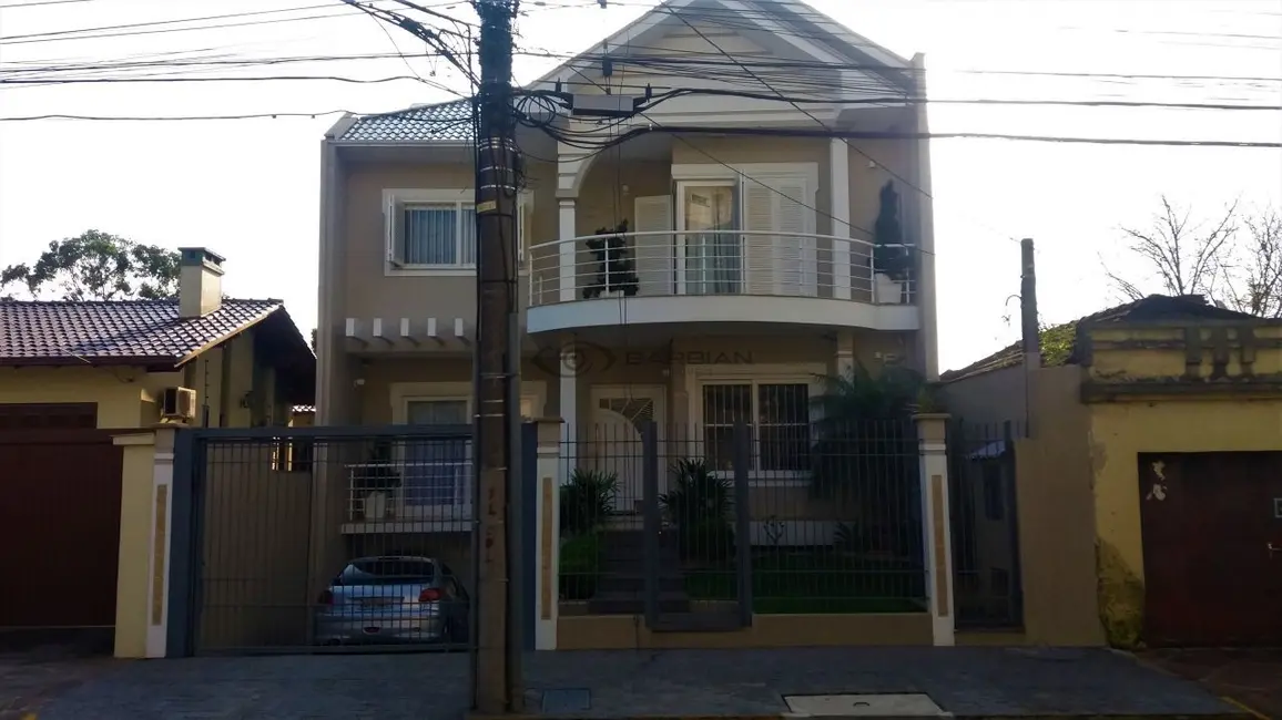 Foto 2 de Casa com 3 quartos à venda, 392m2 em Centro, Santa Cruz Do Sul - RS