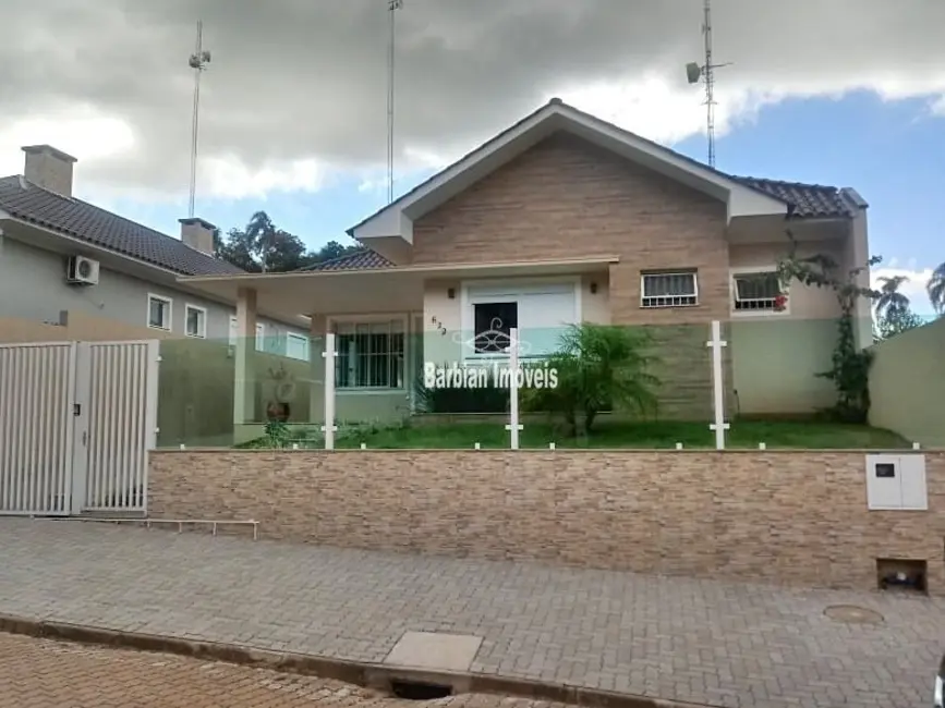 Foto 2 de Casa com 3 quartos à venda, 200m2 em Country, Santa Cruz Do Sul - RS