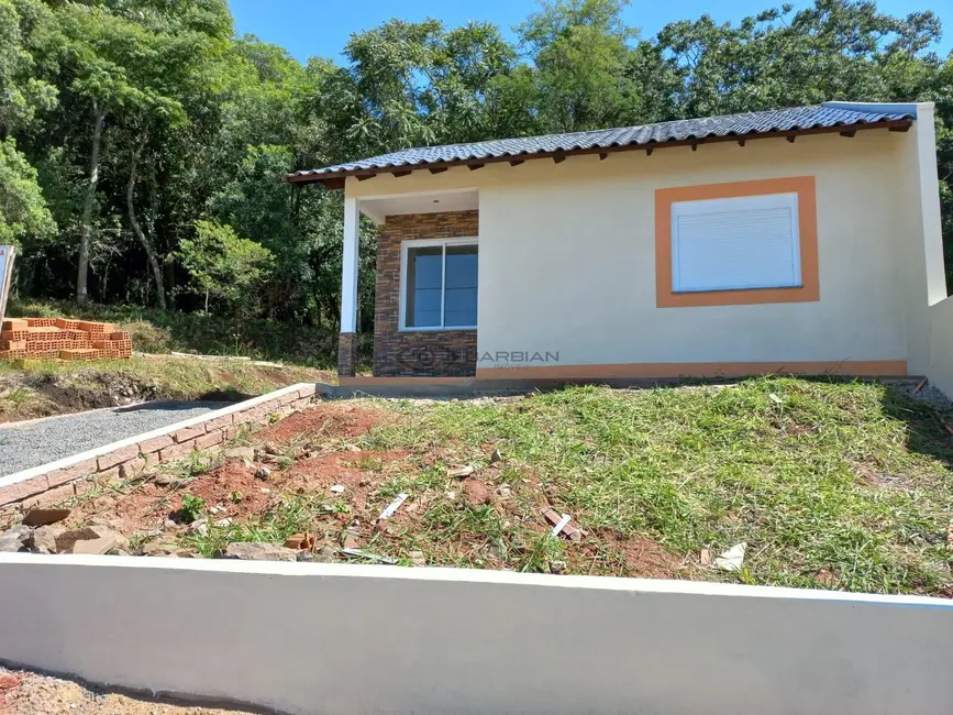 Foto 1 de Casa com 2 quartos à venda, 52m2 em Esmeralda, Santa Cruz Do Sul - RS