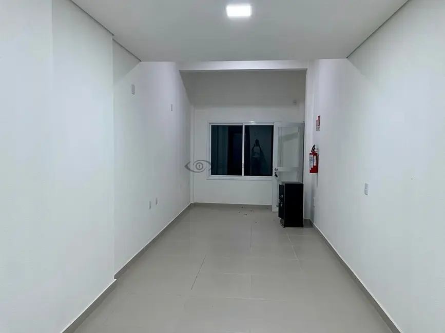 Sala Comercial com 2 quartos à venda, 32m2 em São João, Santa Cruz Do Sul - RS - imagem 1 Foto 1 de Sala Comercial com 2 quartos à venda, 32m2 em São João, Santa Cruz Do Sul - RS