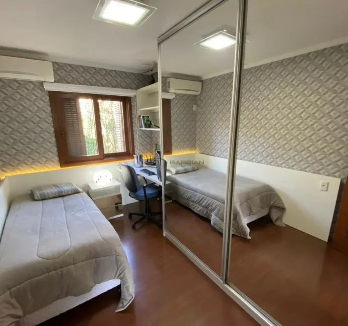 Apartamento com 4 quartos à venda, 140m2 em Margarida, Santa Cruz Do Sul - RS - imagem 9 Foto 9 de Apartamento com 4 quartos à venda, 140m2 em Margarida, Santa Cruz Do Sul - RS