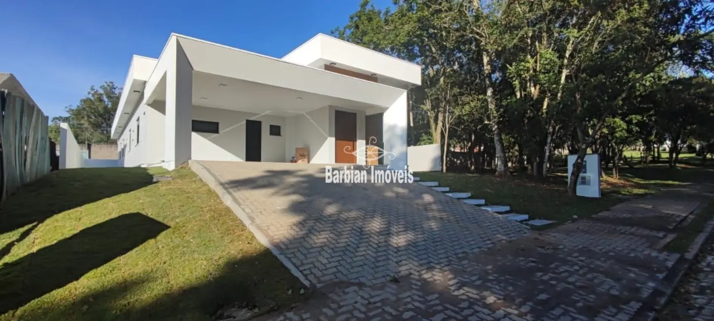Foto 2 de Casa com 4 quartos à venda, 202m2 em Country, Santa Cruz Do Sul - RS