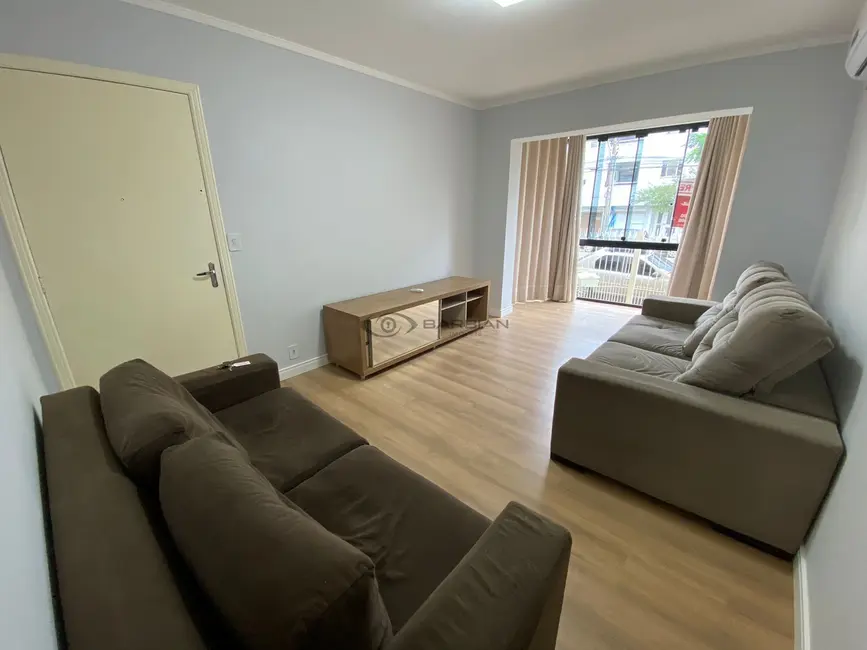 Foto 5 de Apartamento com 3 quartos à venda, 103m2 em Santo Inácio, Santa Cruz Do Sul - RS