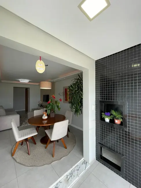 Apartamento com 3 quartos à venda, 89m2 em Centro, Santa Cruz Do Sul - RS - imagem 4 Foto 4 de Apartamento com 3 quartos à venda, 89m2 em Centro, Santa Cruz Do Sul - RS