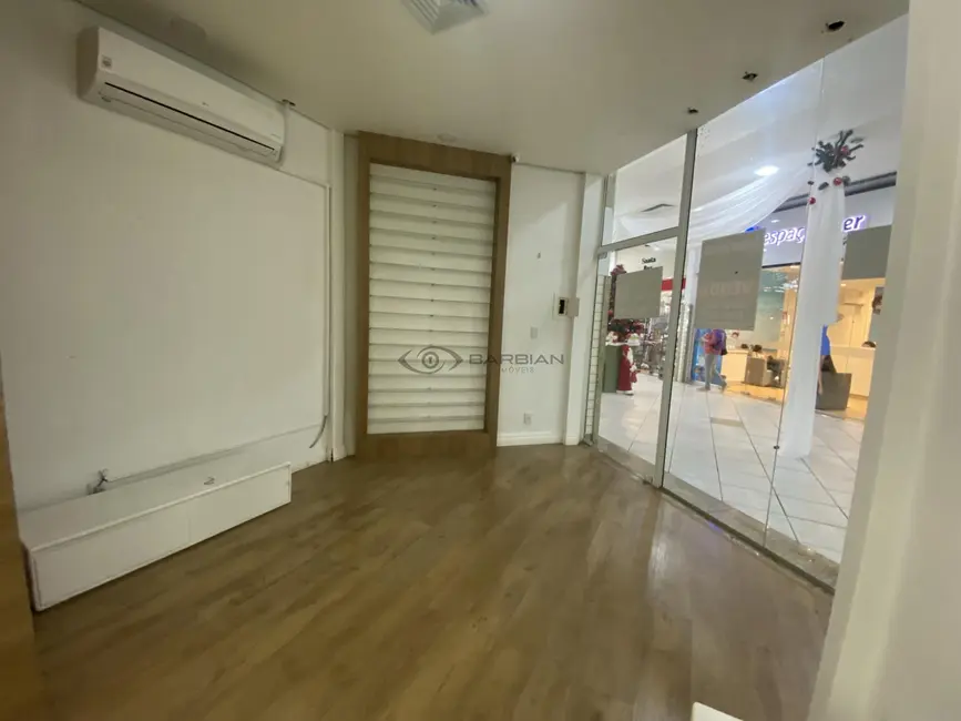 Foto 3 de Loja com 1 quarto à venda, 33m2 em Santo Inácio, Santa Cruz Do Sul - RS