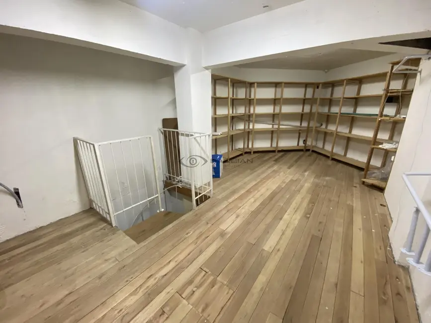 Foto 6 de Loja com 1 quarto à venda, 33m2 em Santo Inácio, Santa Cruz Do Sul - RS