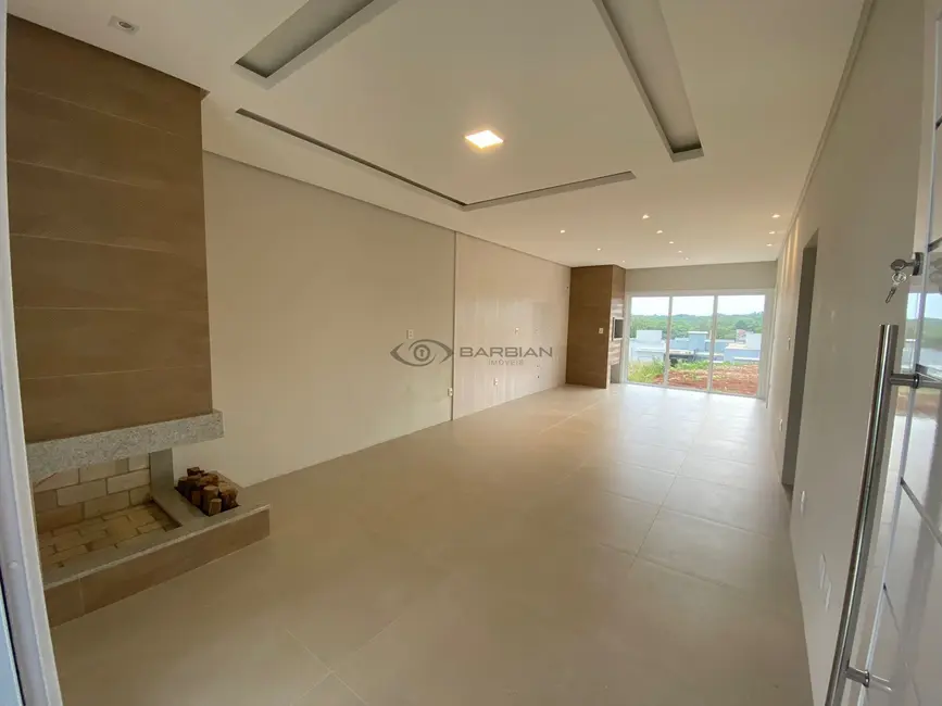 Casa com 3 quartos à venda, 143m2 em João Alves, Santa Cruz Do Sul - RS - imagem 3 Foto 3 de Casa com 3 quartos à venda, 143m2 em João Alves, Santa Cruz Do Sul - RS