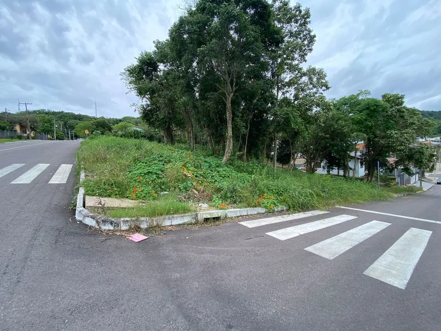Foto 1 de Terreno / Lote à venda, 450m2 em Arroio Grande, Santa Cruz Do Sul - RS