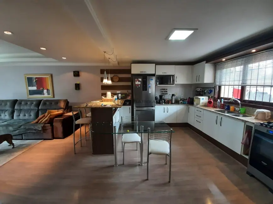 Apartamento com 3 quartos à venda, 141m2 em Universitário, Santa Cruz Do Sul - RS - imagem 6 Foto 6 de Apartamento com 3 quartos à venda, 141m2 em Universitário, Santa Cruz Do Sul - RS