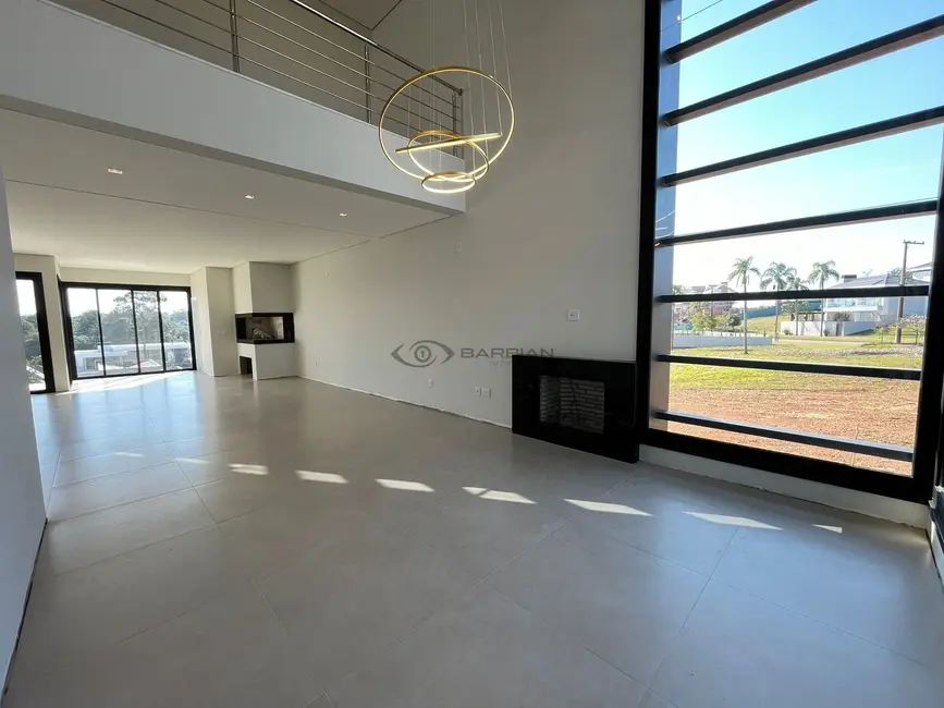 Casa com 3 quartos à venda, 312m2 em Country, Santa Cruz Do Sul - RS - imagem 5 Foto 5 de Casa com 3 quartos à venda, 312m2 em Country, Santa Cruz Do Sul - RS