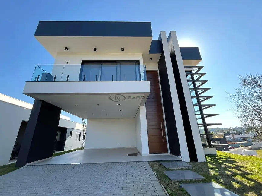 Casa com 3 quartos à venda, 312m2 em Country, Santa Cruz Do Sul - RS - imagem 2 Foto 2 de Casa com 3 quartos à venda, 312m2 em Country, Santa Cruz Do Sul - RS