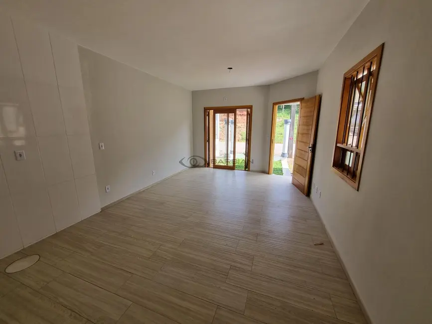 Casa com 2 quartos à venda, 85m2 em Linha Santa Cruz, Santa Cruz Do Sul - RS - imagem 4 Foto 4 de Casa com 2 quartos à venda, 85m2 em Linha Santa Cruz, Santa Cruz Do Sul - RS