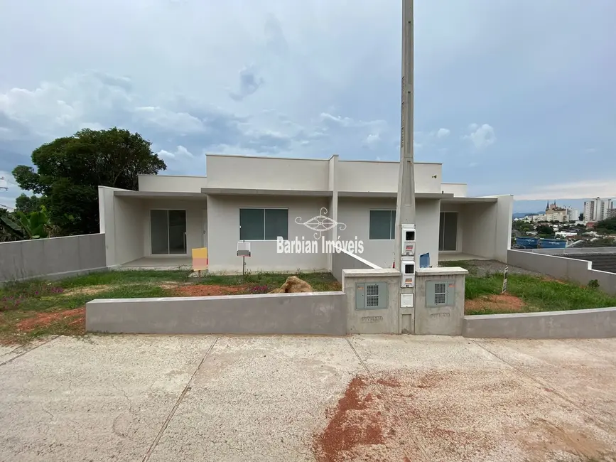 Foto 1 de Casa com 3 quartos à venda, 120m2 em Margarida, Santa Cruz Do Sul - RS