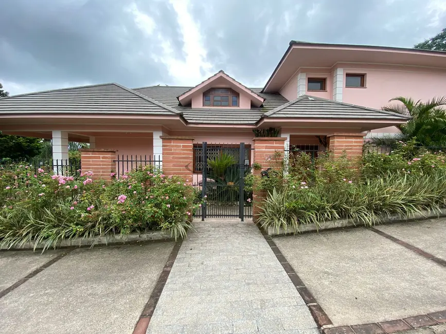 Casa com 4 quartos à venda, 447m2 em Jardim Europa, Santa Cruz Do Sul - RS - imagem 1 Foto 1 de Casa com 4 quartos à venda, 447m2 em Jardim Europa, Santa Cruz Do Sul - RS