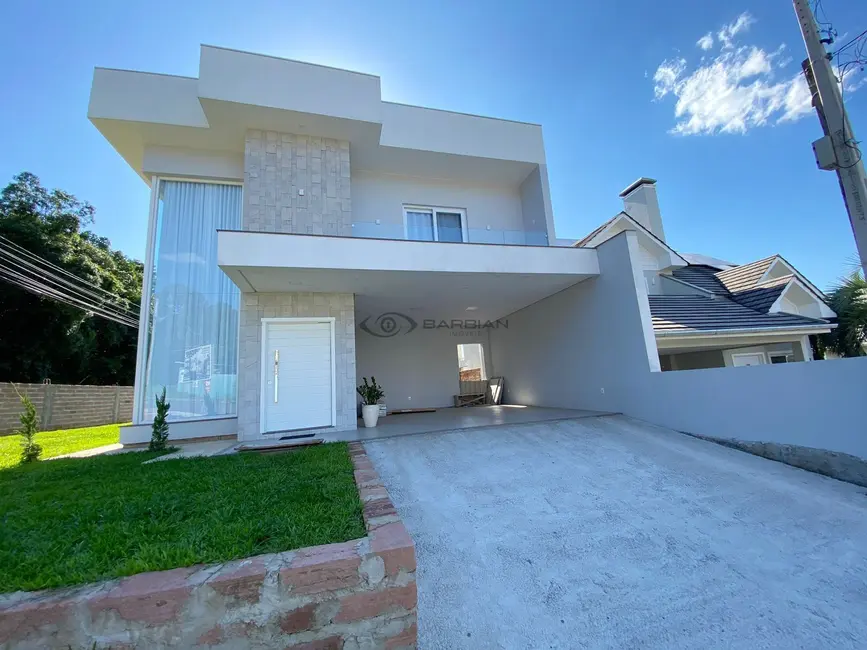 Casa com 3 quartos à venda, 181m2 em Country, Santa Cruz Do Sul - RS - imagem 2 Foto 2 de Casa com 3 quartos à venda, 181m2 em Country, Santa Cruz Do Sul - RS