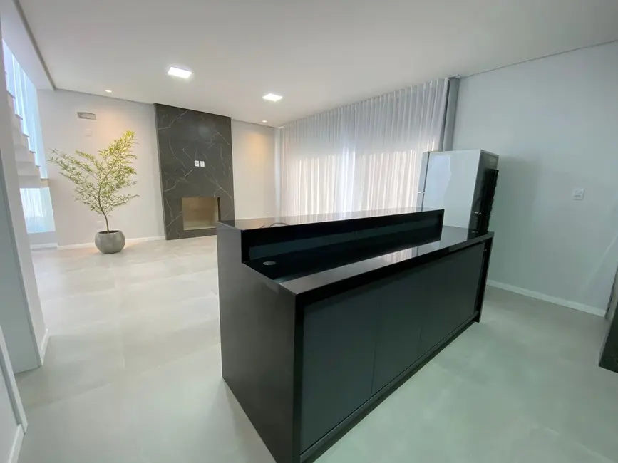 Casa com 3 quartos à venda, 181m2 em Country, Santa Cruz Do Sul - RS - imagem 8 Foto 8 de Casa com 3 quartos à venda, 181m2 em Country, Santa Cruz Do Sul - RS