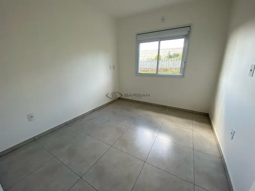 Casa com 3 quartos à venda, 110m2 em João Alves, Santa Cruz Do Sul - RS - imagem 8 Foto 8 de Casa com 3 quartos à venda, 110m2 em João Alves, Santa Cruz Do Sul - RS