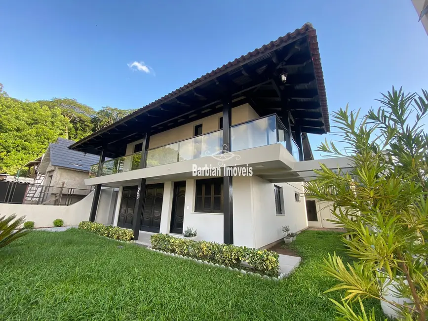 Foto 1 de Casa com 3 quartos à venda, 279m2 em Higienópolis, Santa Cruz Do Sul - RS