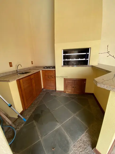 Foto 5 de Casa com 3 quartos à venda, 281m2 em Goiás, Santa Cruz Do Sul - RS