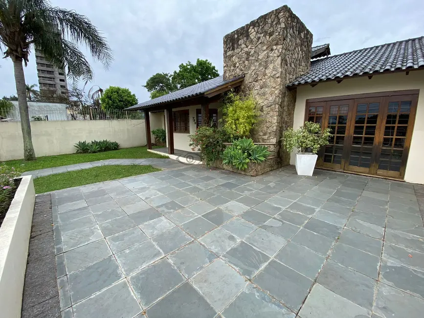 Foto 9 de Casa com 3 quartos à venda, 281m2 em Goiás, Santa Cruz Do Sul - RS